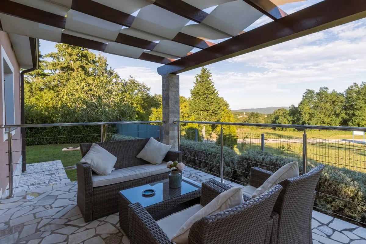 Entreprise de mobilier d'extérieur et de jardin