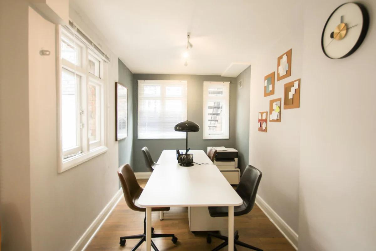 Fabricants de mobilier de bureau et d'étude